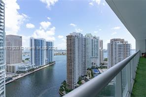 Foto principal - 495 Brickell Ave