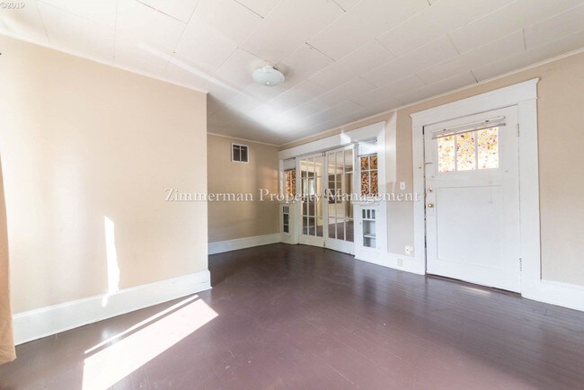 Building Photo - 5 br, 2 bath Apartment - 1730 High St