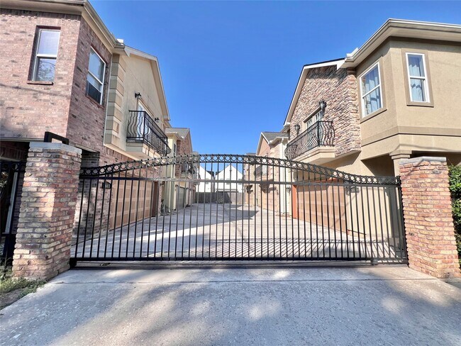 Foto del edificio - 4611 Sharman St