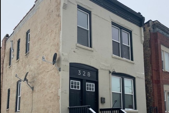 Foto del edificio - 328 N Avers Ave