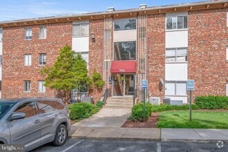 Building Photo - 7521 Riverdale Rd