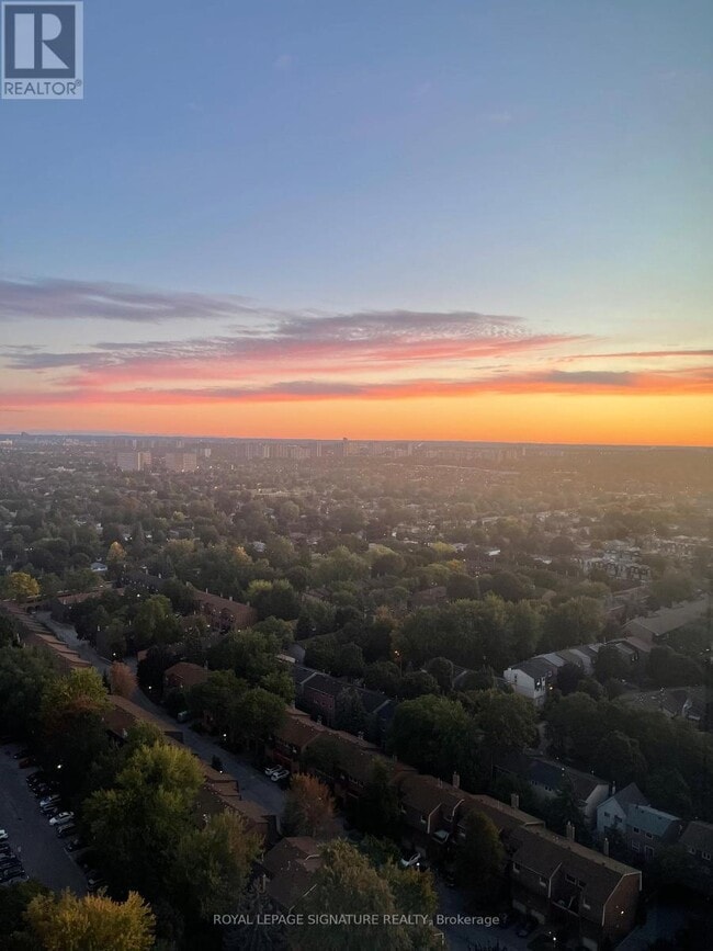 Building Photo - 30 Herons Hl Wy