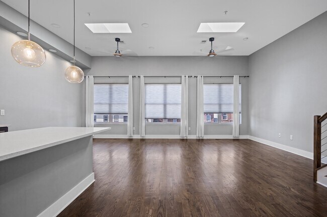 Foto del edificio - 50 Laidlaw Ave