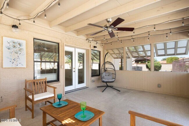 Foto del edificio - 8742 E San Daniel Dr