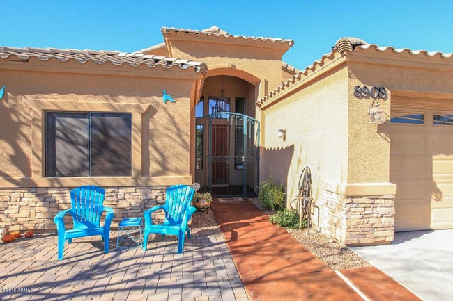 Foto del edificio - 8908 N 15th Ln