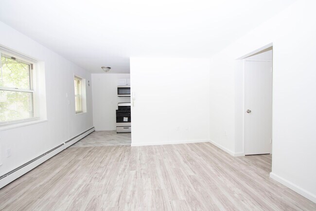 Amplios apartamentos recientemente renovados - High Park Terrace