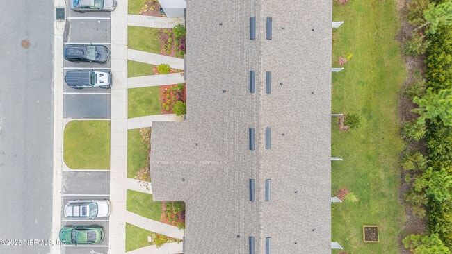 Building Photo - 243 Sage Br St