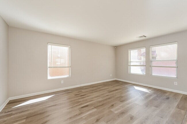 Foto del edificio - 6171 W Blue Rapids Ct