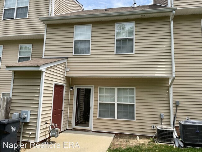 Building Photo - 3 br, 2.5 bath House - 4034 Trisha Trail