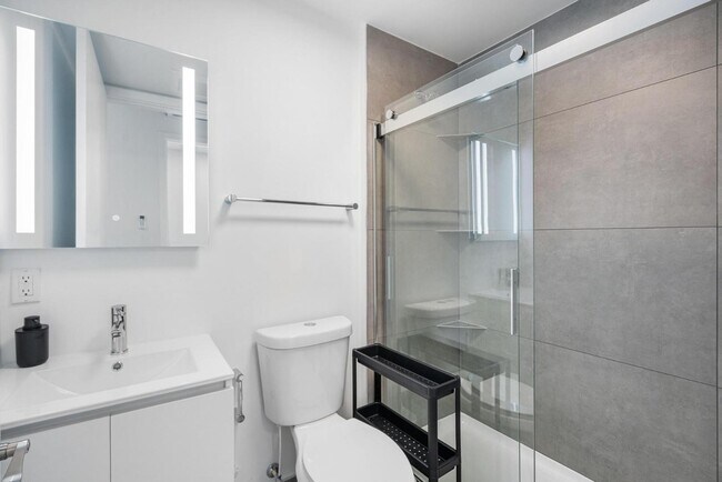 Foto del edificio - 228 NW 7th Ave