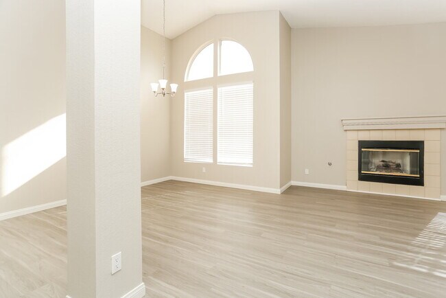 Foto del edificio - 3728 Dauntless