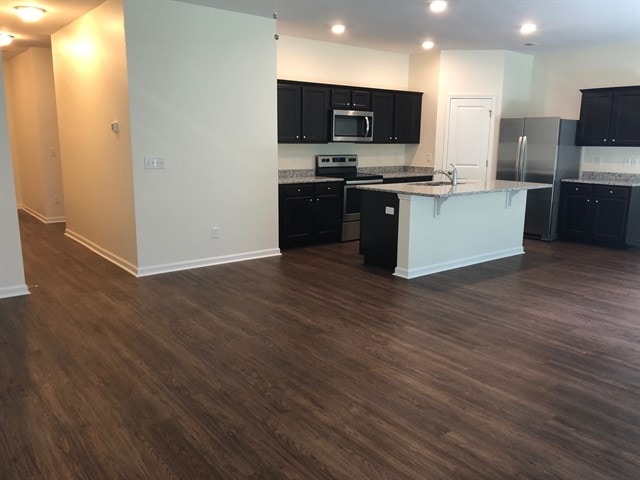 Building Photo - 118 Orion Way