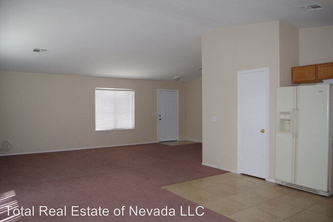Building Photo - 3 br, 2 bath House - 9379 Graceful Gold St.