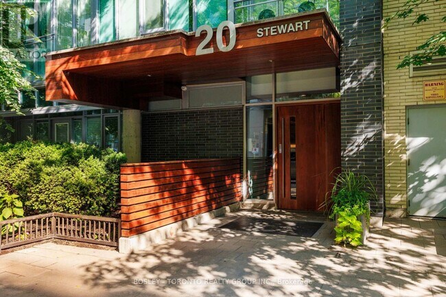 Photo du bâtiment - 20-720 Stewart St