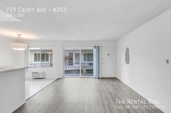 Foto del edificio - 739 Croft Ave