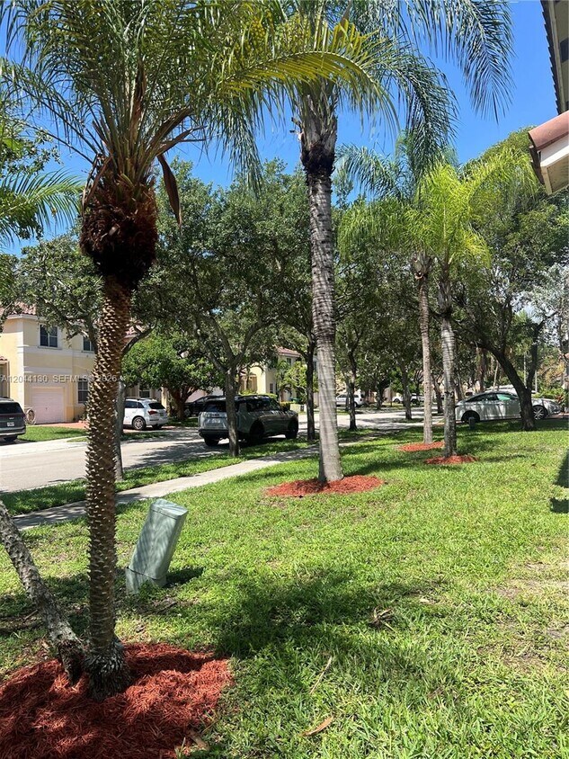 Foto del edificio - 3540 SW 170th Ave