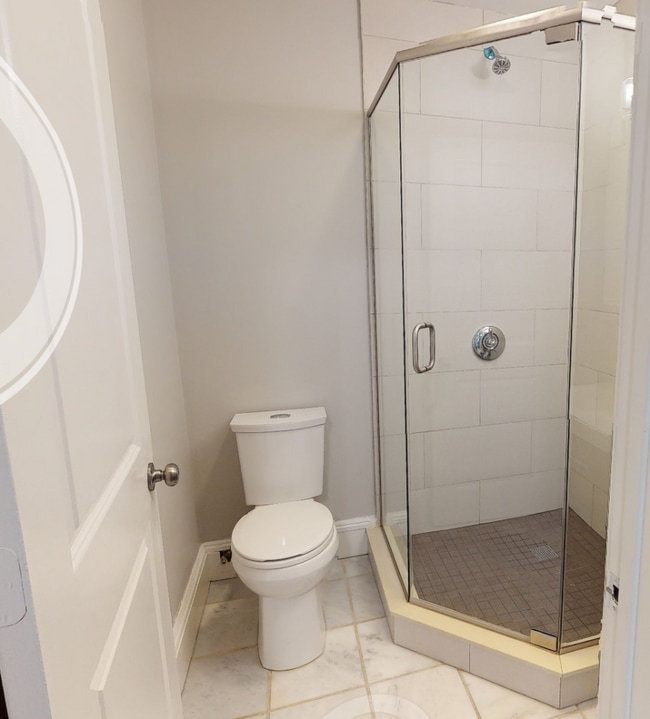 Foto del edificio - 3.0 bedroom in Somerville Massachusetts 02143