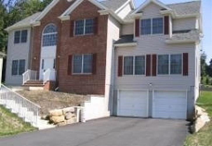 15 Mckelvie St, Mount Olive Township, NJ 07828 House Rental in Mount Olive Township, NJ