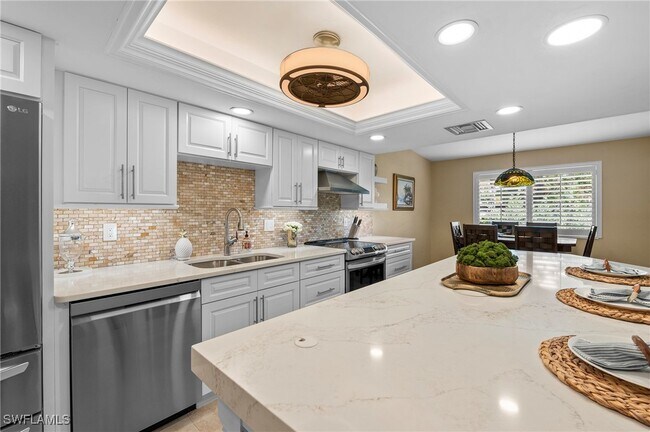 Foto del edificio - 27770 Hacienda E Blvd