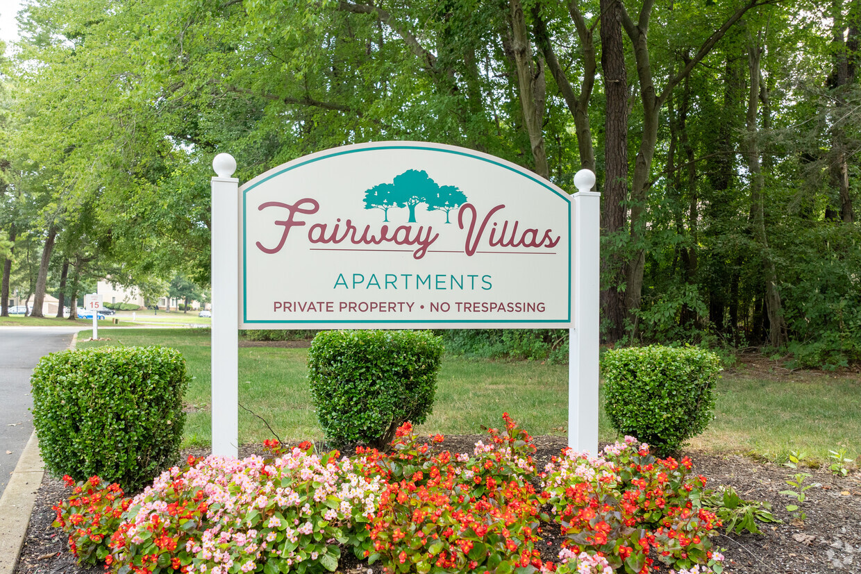 Primary Photo - Fairway Villas