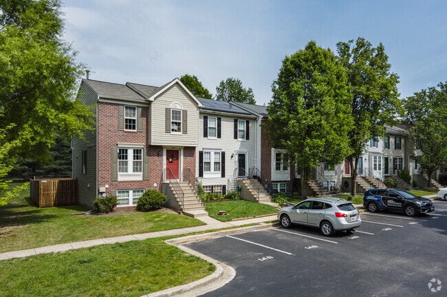 Townhomes are plentiful along the golf courses in Crofton.