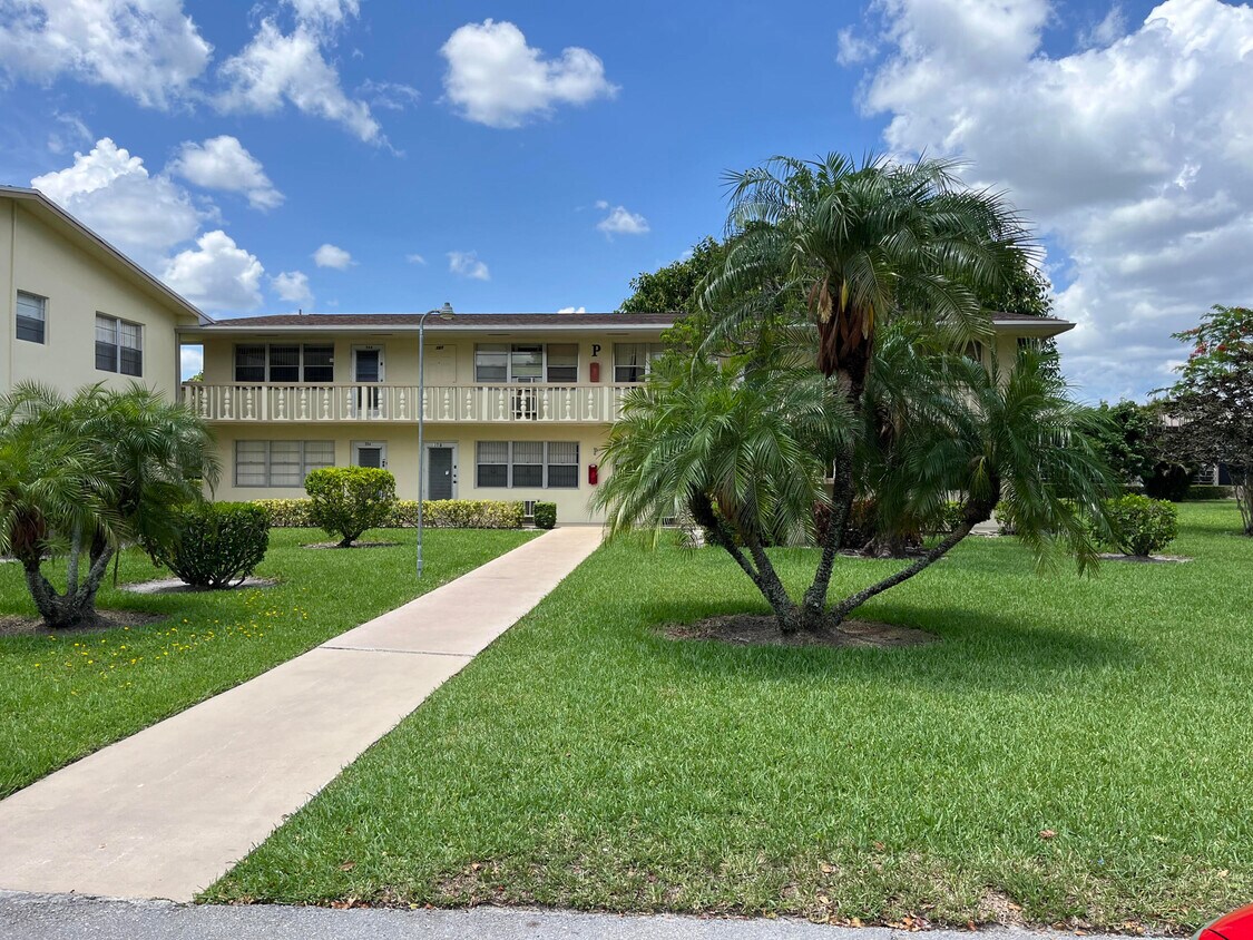 Foto principal - 364 Windsor P