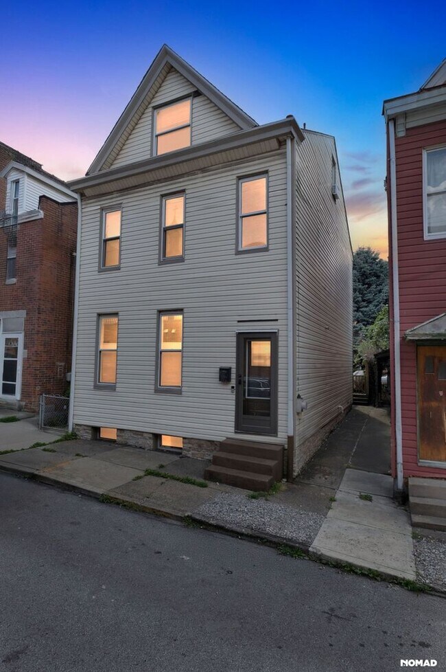 Foto del edificio - Charming 3BR House in Pittsburgh