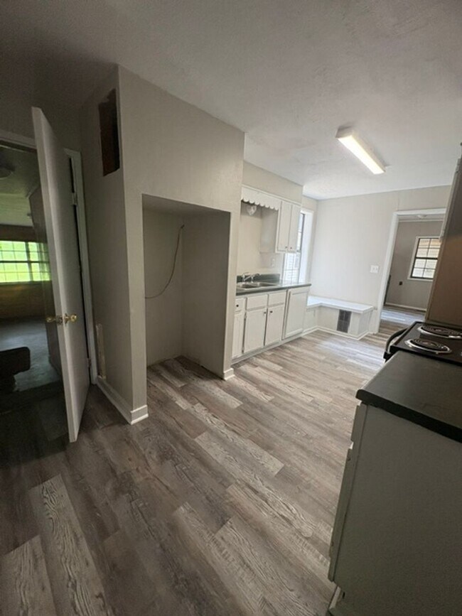 Foto del edificio - Renovated 3 Bedroom 1.5 Bath Home for Rent!