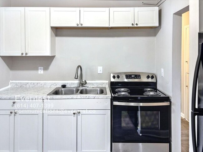 Foto del edificio - 778 Northview Ave