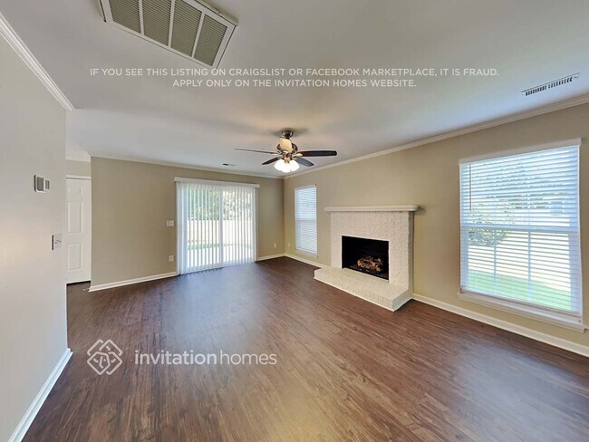 Foto del edificio - 9343 Amy Dr