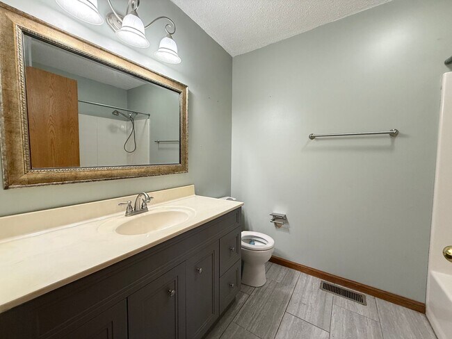 Foto del edificio - Newly Listed Chatham 3 Bedroom 2 Bath