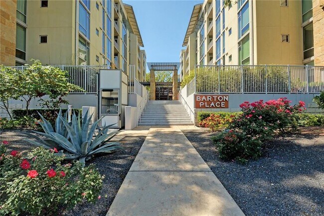 Building Photo - 1600 Barton Springs Rd