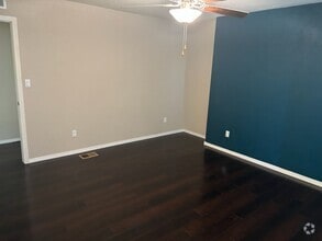 Building Photo - 1544 Volponi Dr SE