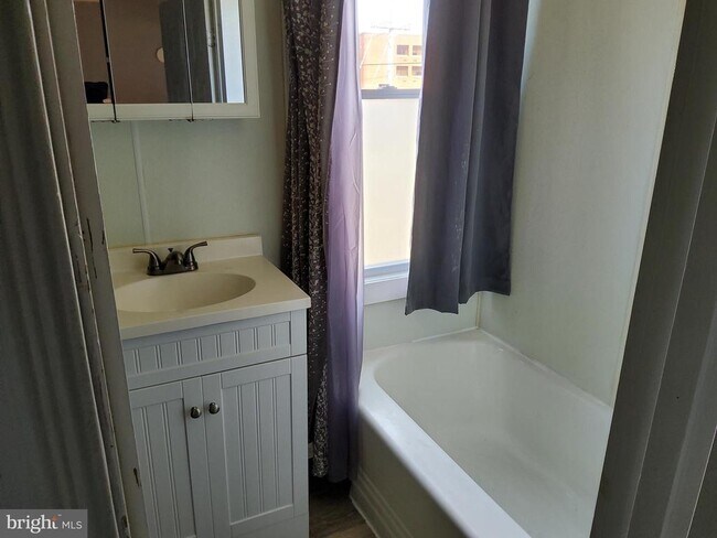 Foto del edificio - 176 Madison Ave