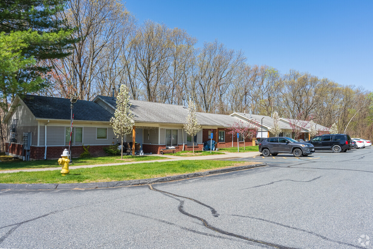 Primary Photo - Teamster Retiree Housing-Worc  