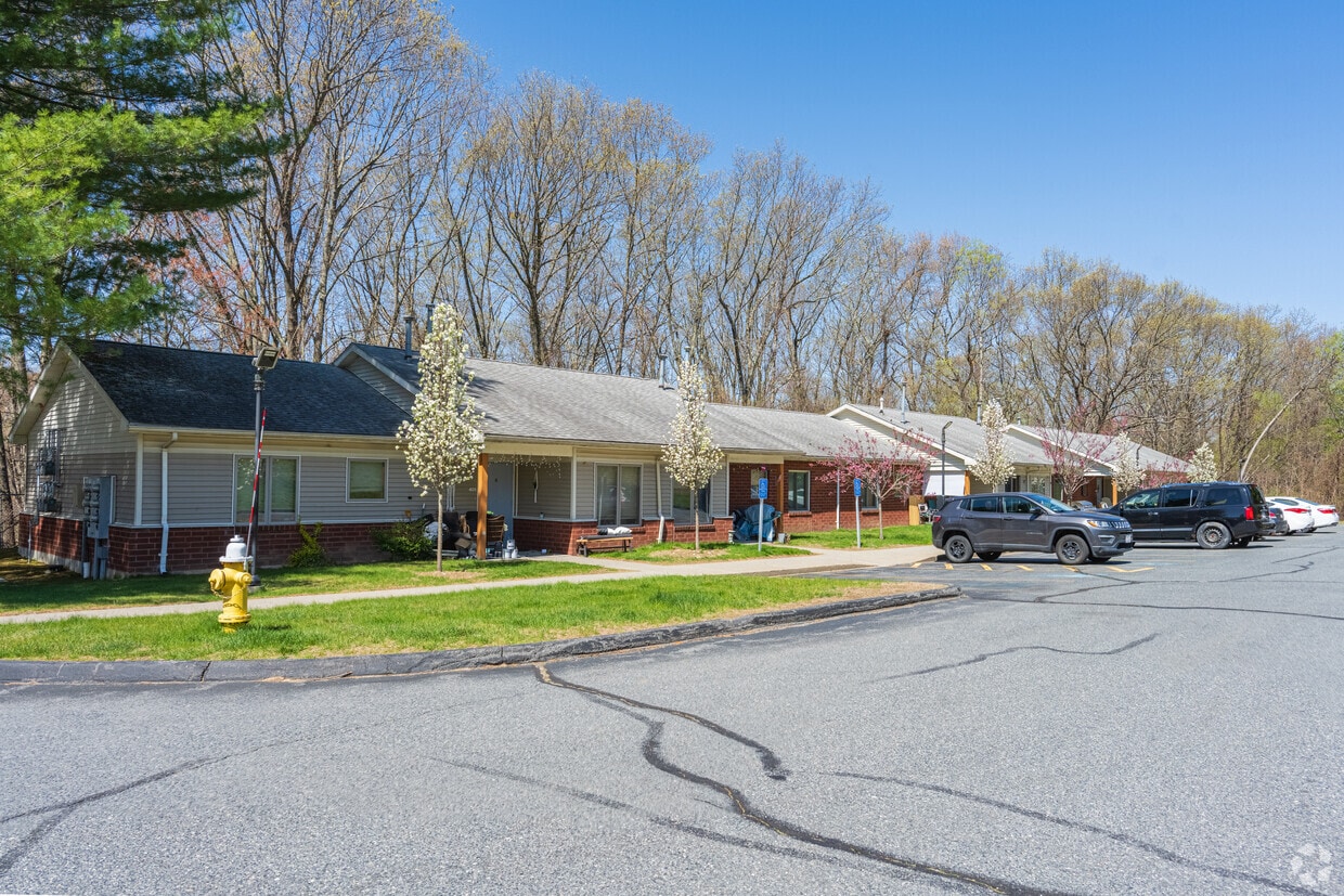 Primary Photo - Teamster Retiree Housing-Worc