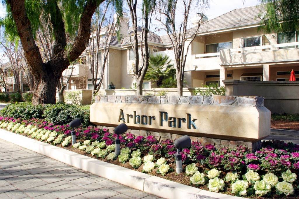 Gorgeous Complex - 23951 Arroyo Park Dr