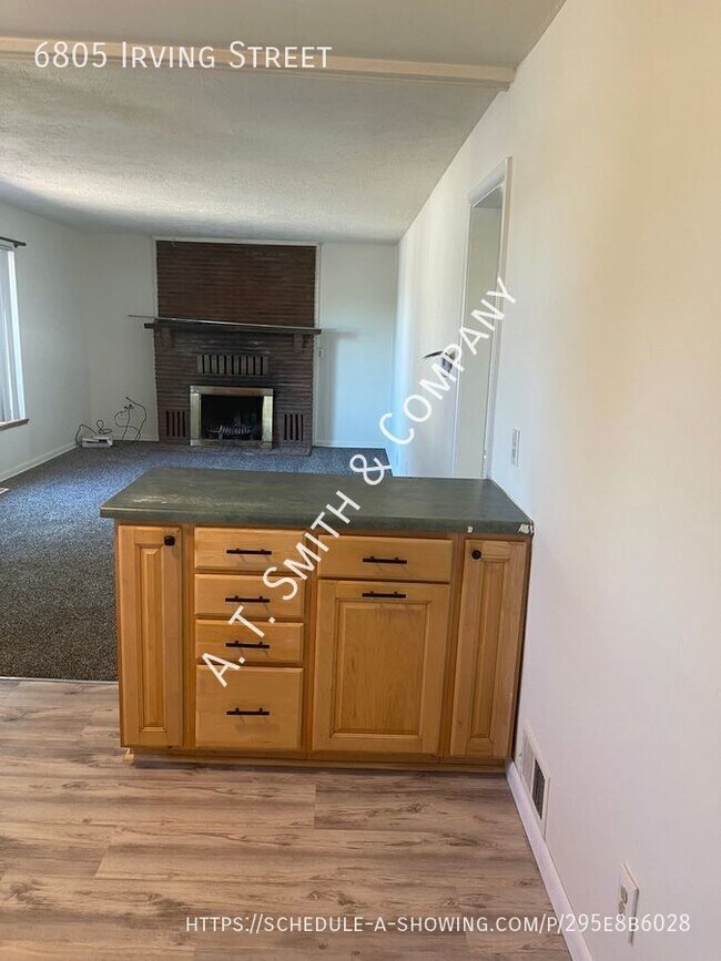 Photo - 6805 Irving St House