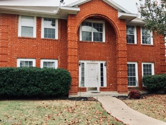 Building Photo - 4 br, 2.5 bath House - 7513 Colfax Dr