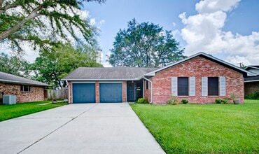 Building Photo - 609 Mary Ann Dr