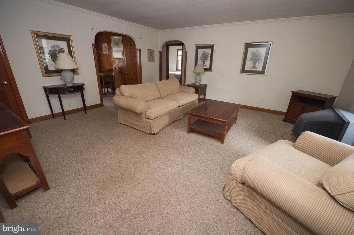 113 Garden Ln Unit 1, Cambridge, MD 21613 Room for Rent in Cambridge, MD