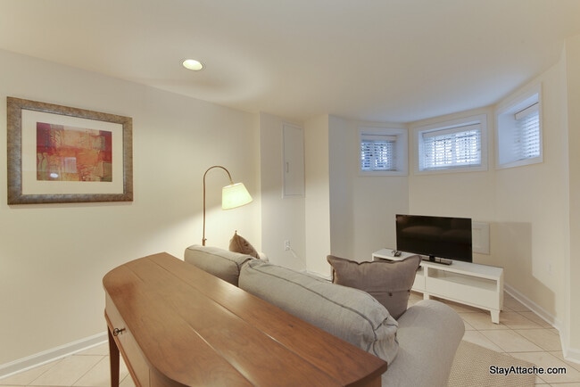 Building Photo - 1531 S Street NW Unit 1, Washington, DC 20009