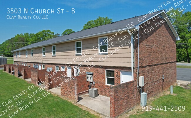 Foto del edificio - 3503 N Church St