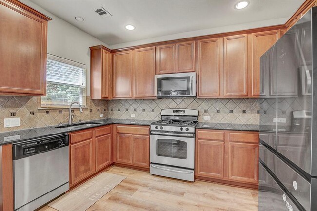 Building Photo - 11208 Mckinney Spring Dr