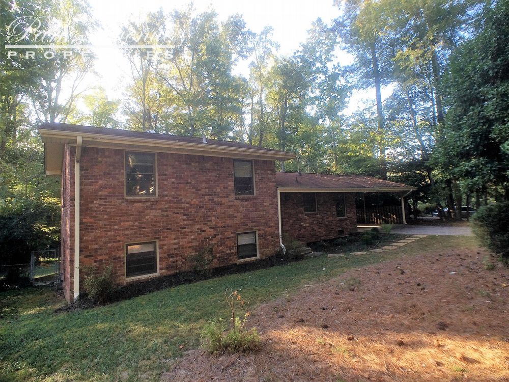Foto principal - 1063 Seven Springs Cir