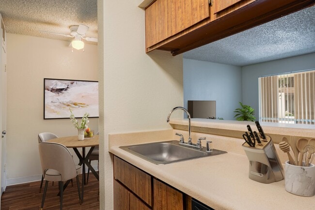 Foto del edificio - Eagle Point Apartments