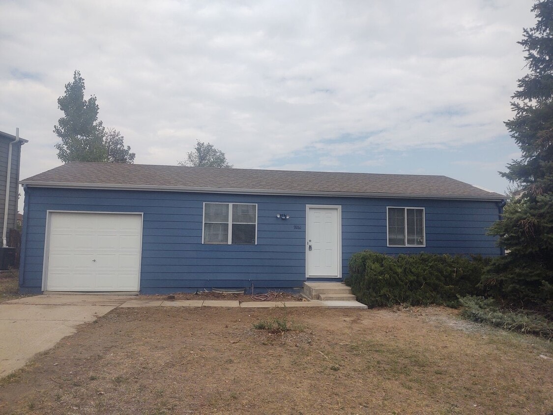 Charming Ranch-Style Home in Central Westm... - Charming Ranch-Style Home in Central Westm...