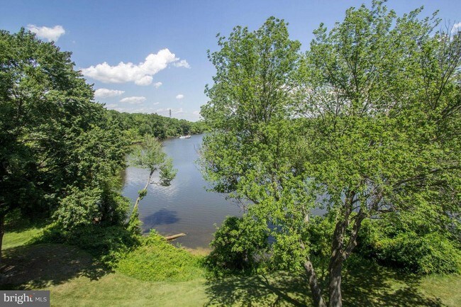 Building Photo - 357 Gatewater Ct