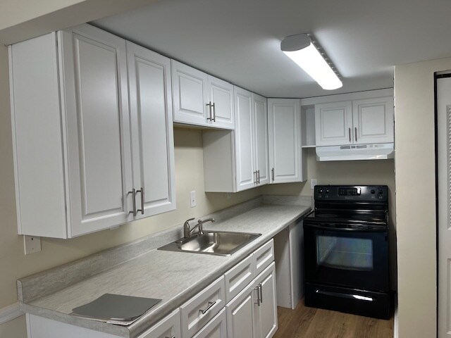 Foto del edificio - 6494 Bannor Ln