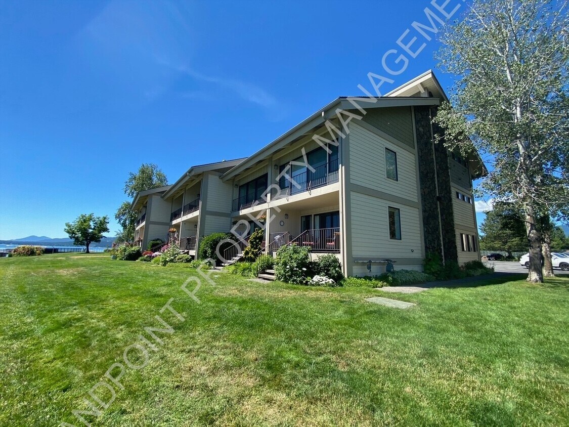 301 Iberian Way Unit 212, Sandpoint, ID 83864 Condo for Rent in